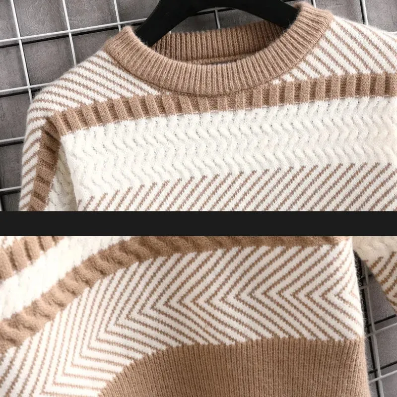 Serenity Stripe Pattern Sweater - Elevate Your Style: Knitted Thickened Pullover Vintage O-Neck Winter Sweater