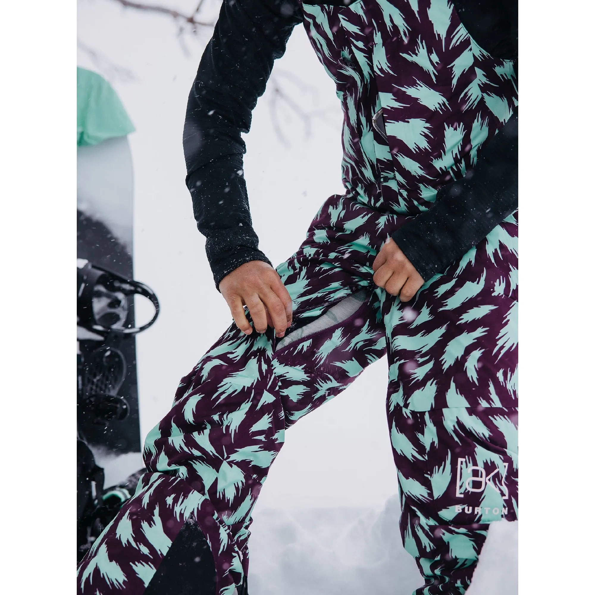 Women's Burton [ak] Kimmy GORE-TEX 2L Bib Pants