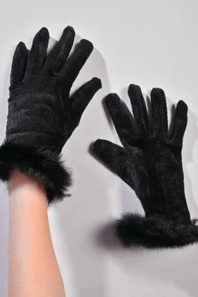 Women's Classic Velvet Gloves